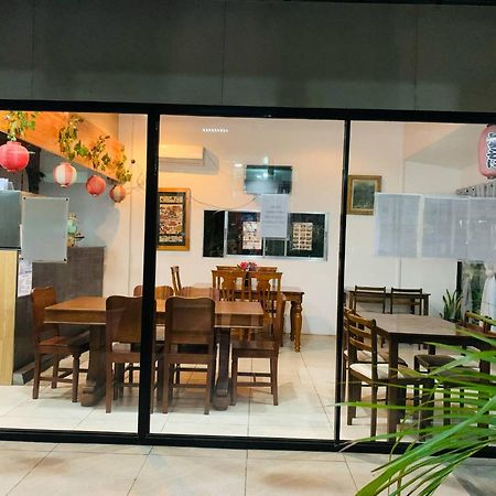 Axis Pension Hotel マクタン エクステリア 写真